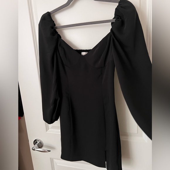 Aritzia Wilfred Novella mini dress - Picture 7 of 10